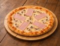 Pizza prosciutto e funghi