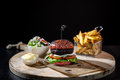 Beetroot butcher burger menu (vegetarisch)