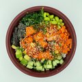 Poké bowl spicy sake