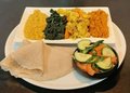 Linzen met groenten mix en salade