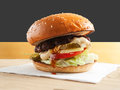 Ambachtelijke hamburger