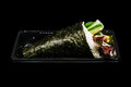66. Yakitori handroll