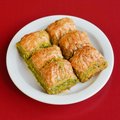 Zes stuks baklava