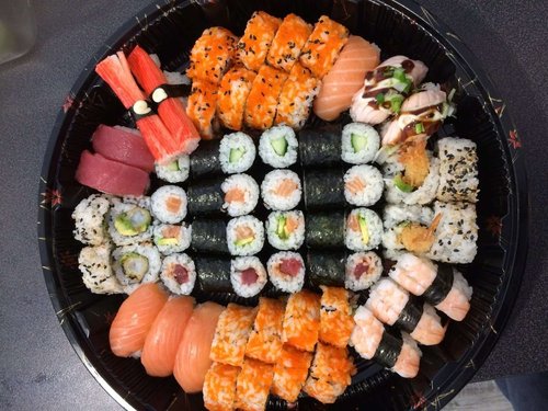 Kampai Sushi suprise box 60 stuks