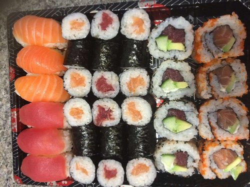 Tuna en salmon mix 32 stuks