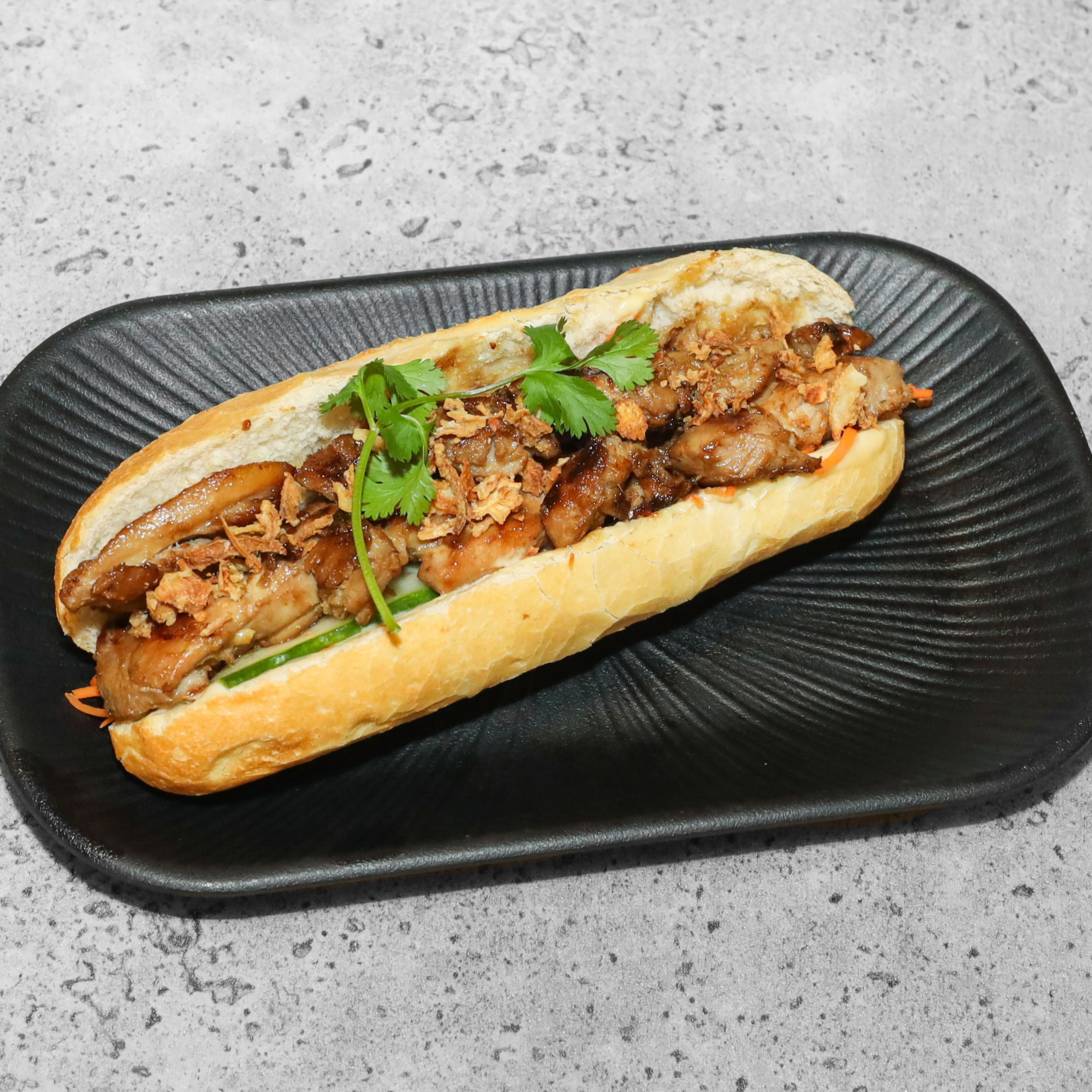 Banh Mi [Vietnamese Sandwich]