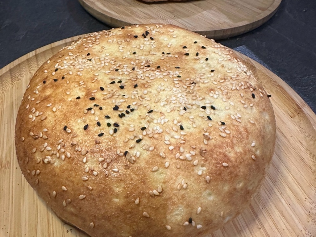 Rose’s Bom® - niet zomaar een broodje — alleen bij Rose’s Kitchen.