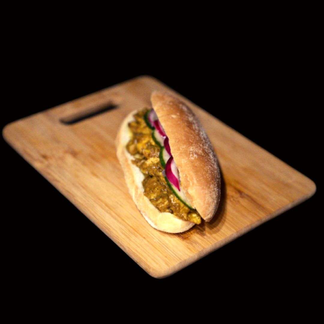 Surinaamse belegde broodjes